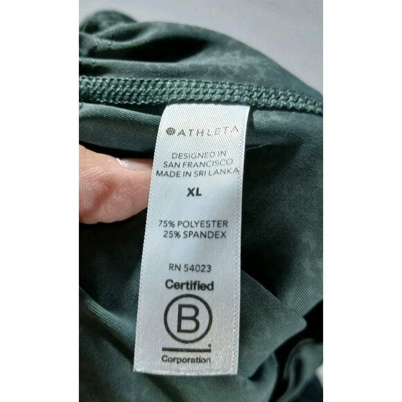 Athleta Ultimate Stash Pocket Embossed 7/8 Tights Size XL Green Run Gym - Picture 6 of 7